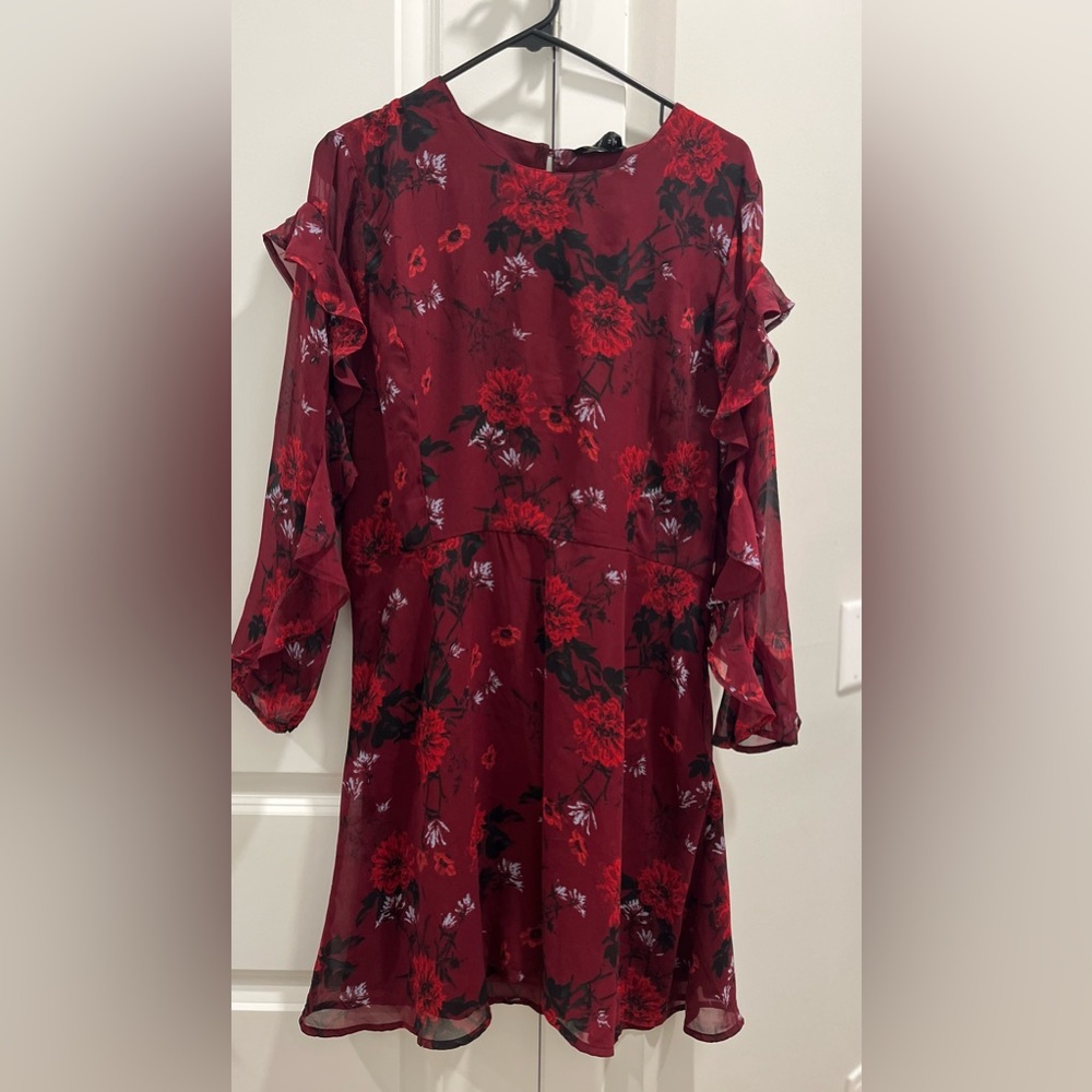Red and Burgundy Floral Dress. Feminine and  Fun. Lucky Brand